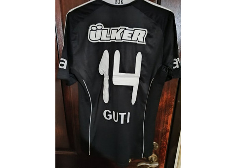 Beşiktaş #14 guti forma